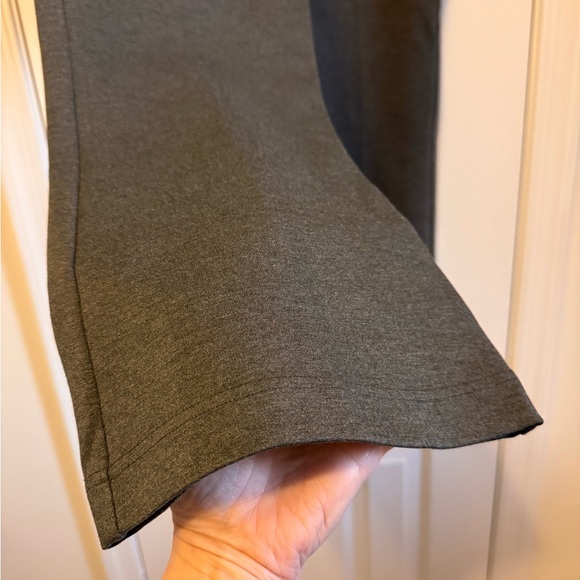 SPANX GREY CROPPED BOOT/FLARE LEG PONTE PANT LARGE PETITE - Picture 3 of 9